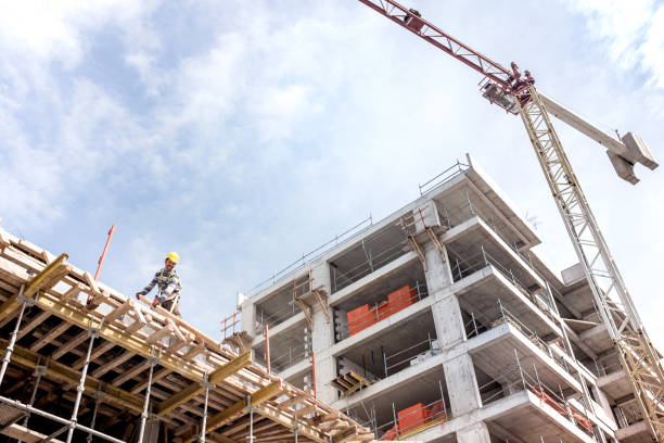 Best Commercial Concrete Contractor  in Montalvin Manor, CA